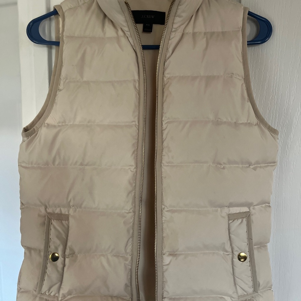 J.Crew puffer vest petite XS cream